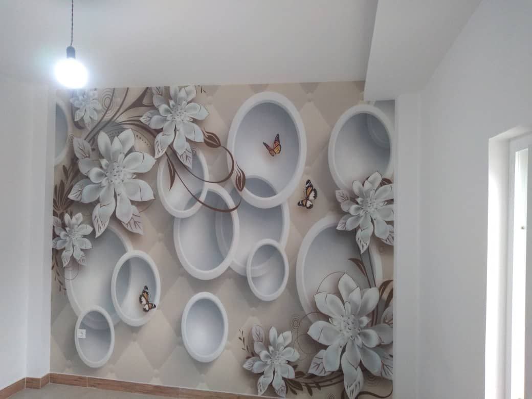 اجرای پوستر دیواری سه بعدی گلدار اتاق پذیرایی